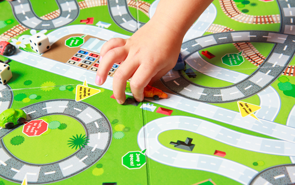 Unplug & Play: Board Game Bash